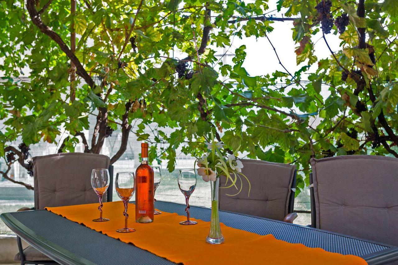 Hotel Ani In Trogir * Mittel-Dalmatien Donji Seget Exterior foto